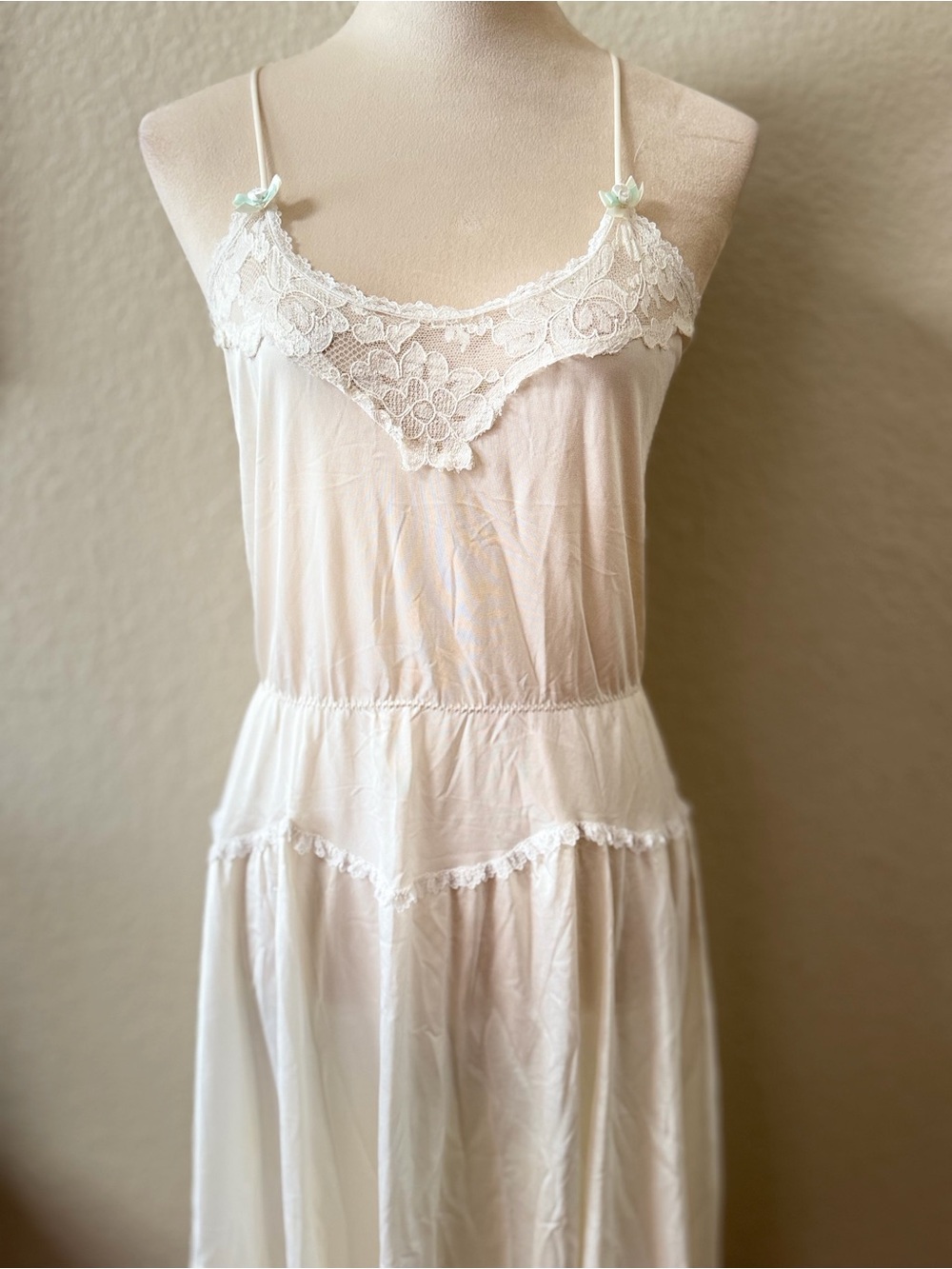 Vintage Henson Kickernick Nightgown Lace Maxi Slip Dress Ivory Nylon Rayon Sz L - Picture 3 of 12